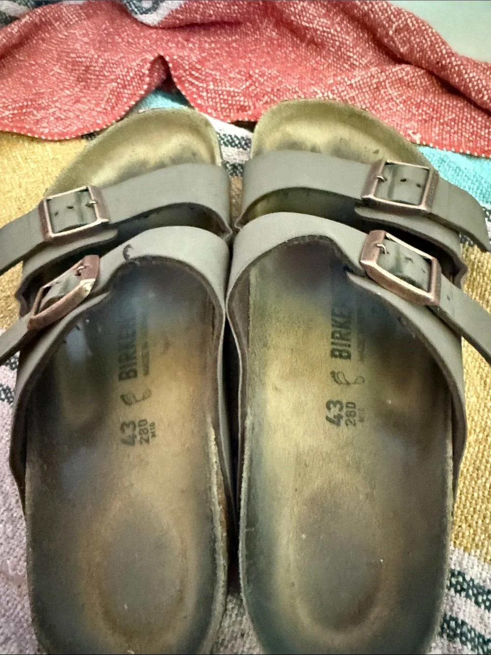 Birkenstock Arizona men’s Two-strap Brown Slide Sandals with Buckles